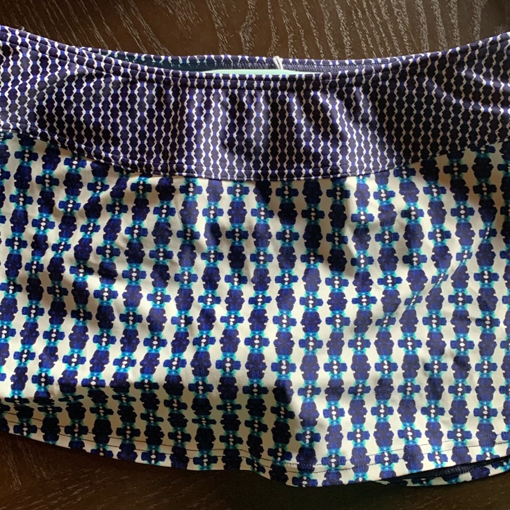 NWT women’s swim bottoms blue and white Prana Sakti Skirt women’s size s… - Picture 2 of 11